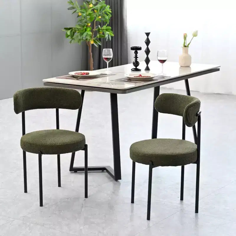 Set di 2 sedie da pranzo in bouclé, schienale curvo e seduta rotonda imbottita in stile Mid-Century, accoglienti sedie da cucina per soggiorno moderno e appartamento