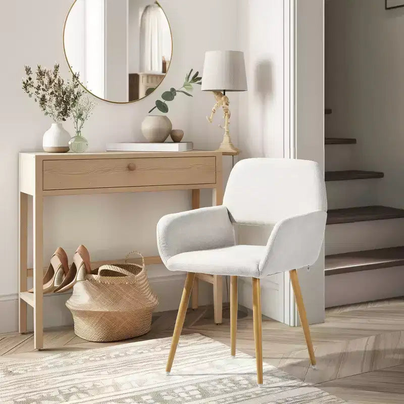 Tavolino d'appoggio, Finitura noce, Legno massello