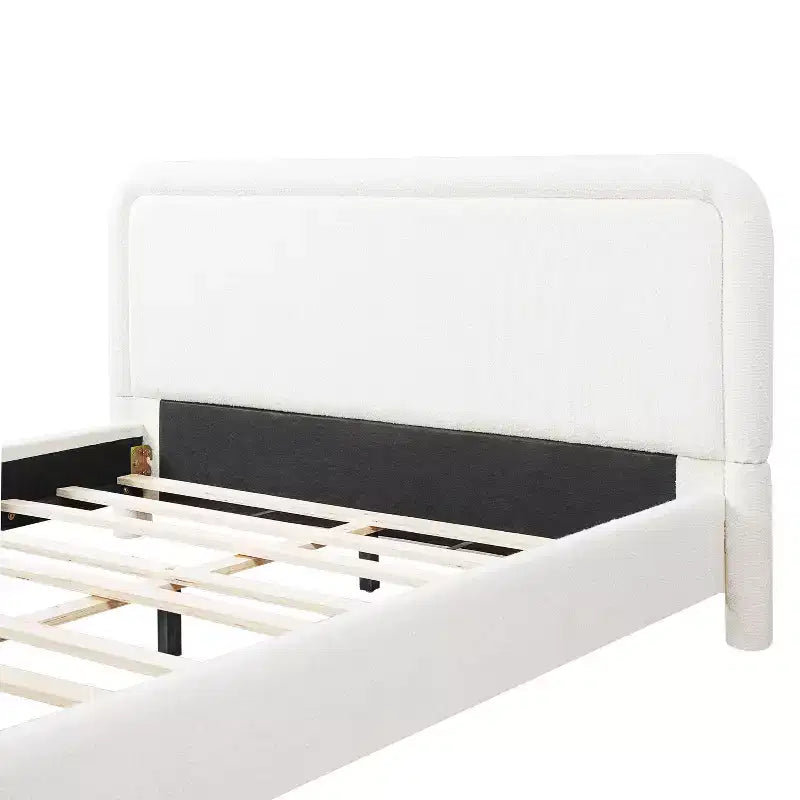 Letto a piattaforma imbottito Queen/King Size con testiera curva, solida struttura, non è richiesta la rete, bianco